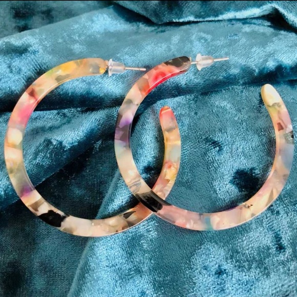 Acrylic Boho Colorful Rainbow Thin Half Hoop Earrings - Picture 12 of 15